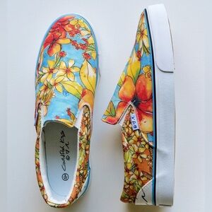 Goldfish kiss watercolor tropical print sneakers